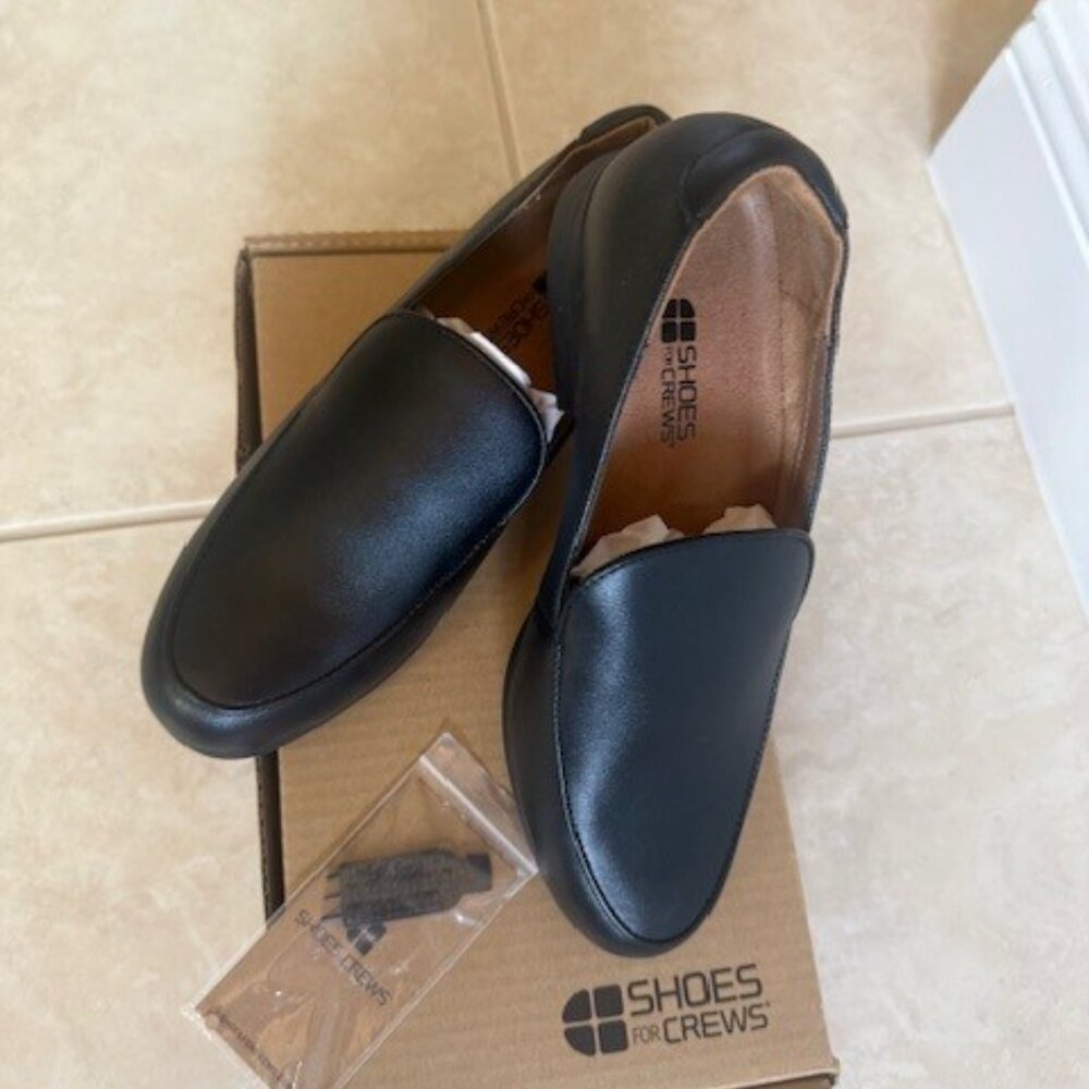 NIB Shoes For Crews Black Riley Non-Slip Loafers- Women size 9.5